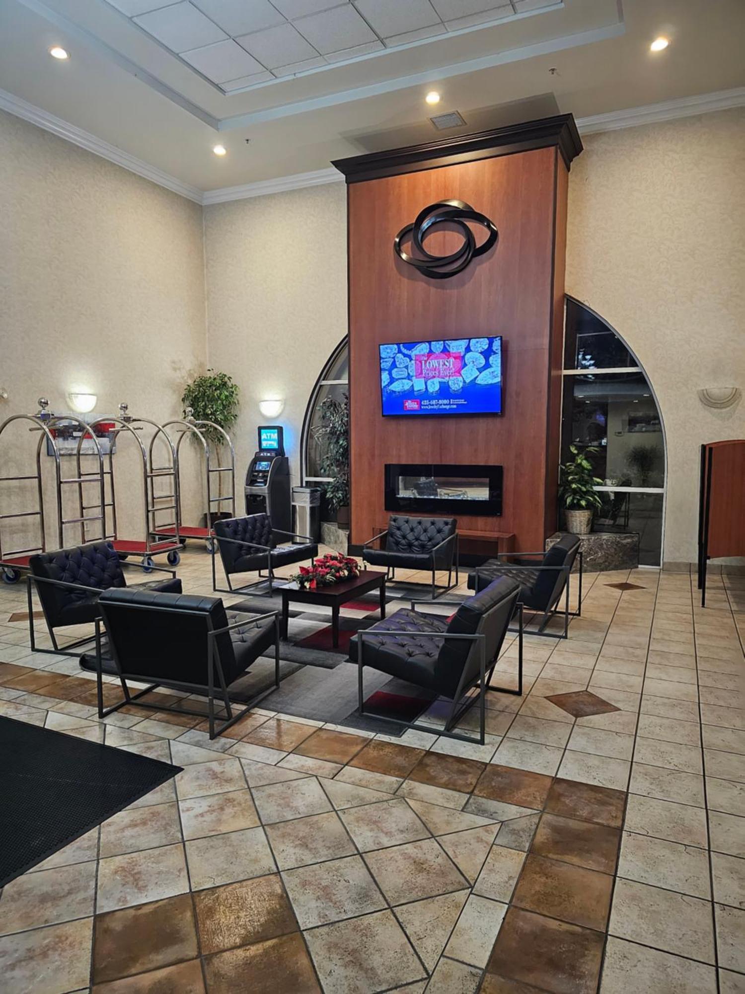 Hotel Ramada By Wyndham Seatac Airport Zewnętrze zdjęcie